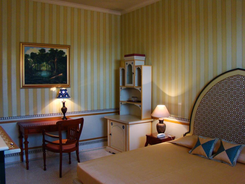 Hotel Gaj Kesri 4*