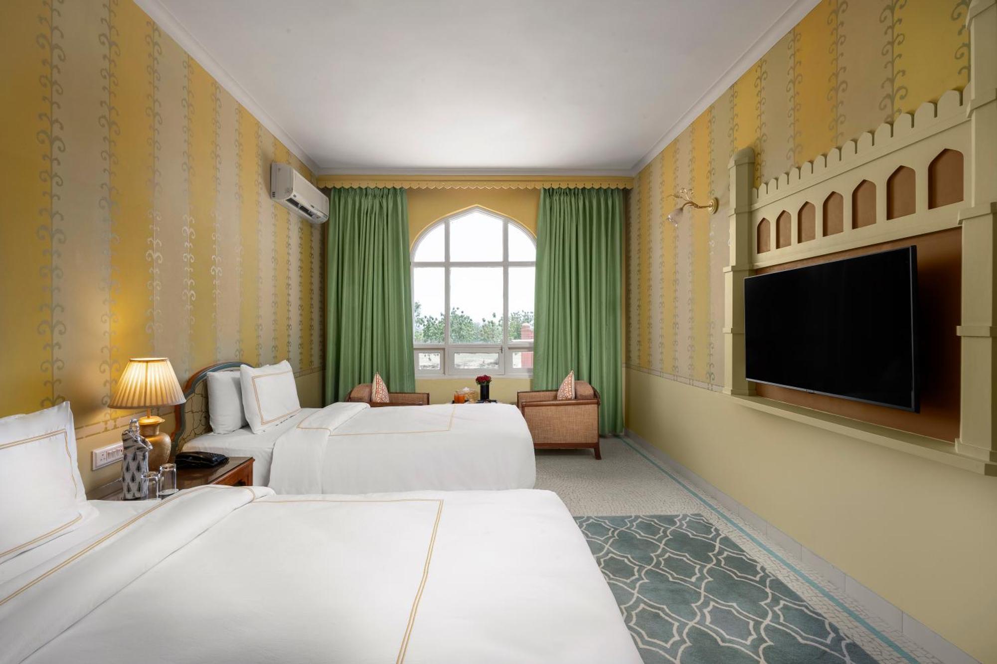 Gaj Kesri Hotel 4*